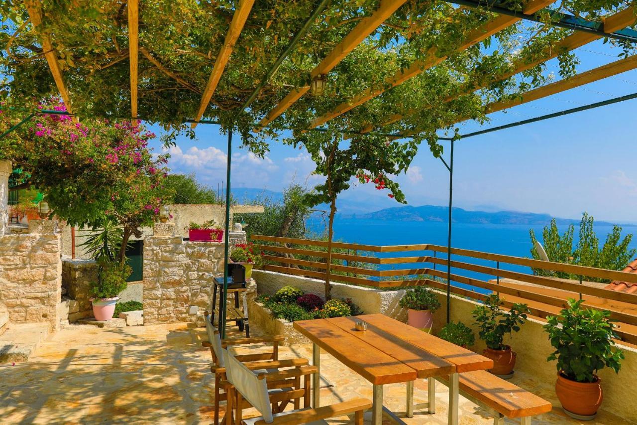 Ferienwohnung Joannas Sea-View Stone House Katávolos Exterior foto